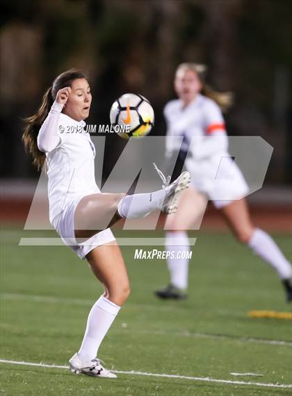 Thumbnail 3 in Carondelet vs. Foothill (CIF NCS D1 Semifinals) photogallery.