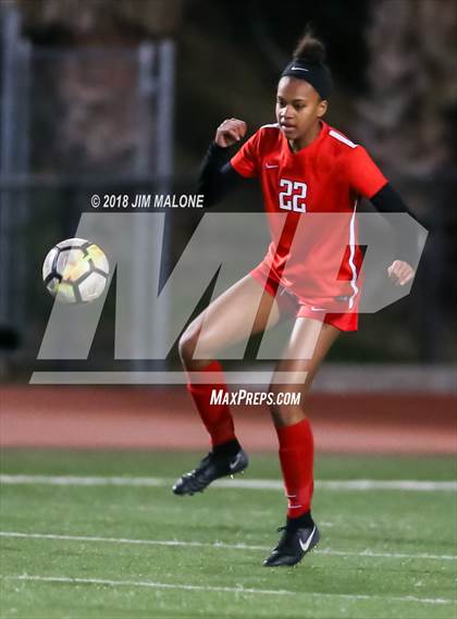 Thumbnail 3 in Carondelet vs. Foothill (CIF NCS D1 Semifinals) photogallery.