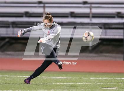 Thumbnail 3 in Carondelet vs. Foothill (CIF NCS D1 Semifinals) photogallery.