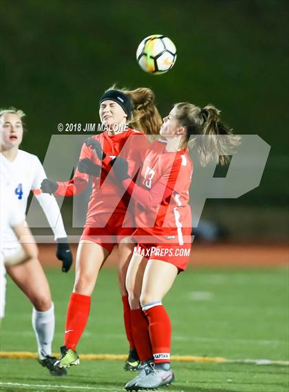 Thumbnail 3 in Carondelet vs. Foothill (CIF NCS D1 Semifinals) photogallery.