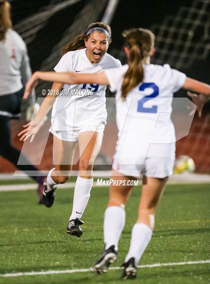 Thumbnail 3 in Carondelet vs. Foothill (CIF NCS D1 Semifinals) photogallery.