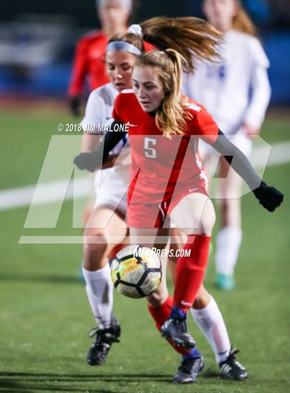 Thumbnail 3 in Carondelet vs. Foothill (CIF NCS D1 Semifinals) photogallery.