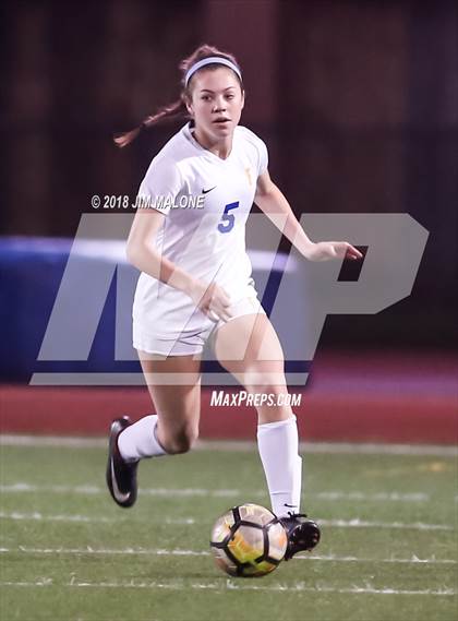 Thumbnail 3 in Carondelet vs. Foothill (CIF NCS D1 Semifinals) photogallery.