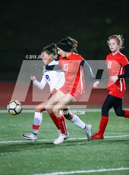 Thumbnail 2 in Carondelet vs. Foothill (CIF NCS D1 Semifinals) photogallery.