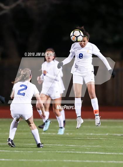 Thumbnail 2 in Carondelet vs. Foothill (CIF NCS D1 Semifinals) photogallery.
