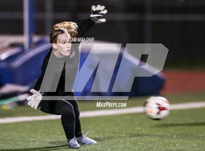 Thumbnail 2 in Carondelet vs. Foothill (CIF NCS D1 Semifinals) photogallery.