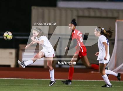 Thumbnail 1 in Carondelet vs. Foothill (CIF NCS D1 Semifinals) photogallery.