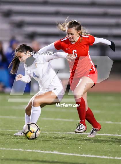 Thumbnail 1 in Carondelet vs. Foothill (CIF NCS D1 Semifinals) photogallery.