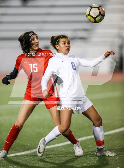 Thumbnail 3 in Carondelet vs. Foothill (CIF NCS D1 Semifinals) photogallery.