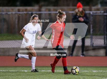 Thumbnail 2 in Carondelet vs. Foothill (CIF NCS D1 Semifinals) photogallery.