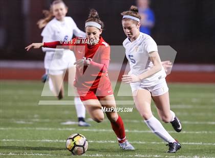 Thumbnail 3 in Carondelet vs. Foothill (CIF NCS D1 Semifinals) photogallery.