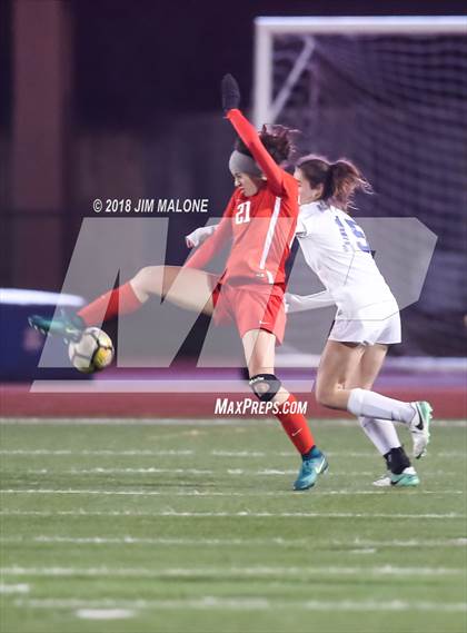 Thumbnail 2 in Carondelet vs. Foothill (CIF NCS D1 Semifinals) photogallery.