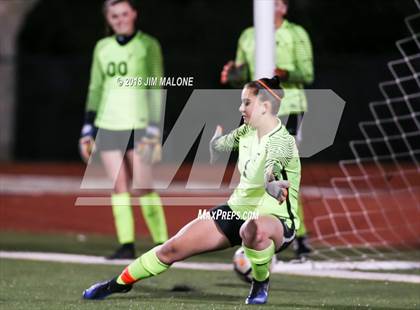 Thumbnail 2 in Carondelet vs. Foothill (CIF NCS D1 Semifinals) photogallery.