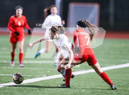 Thumbnail 1 in Carondelet vs. Foothill (CIF NCS D1 Semifinals) photogallery.