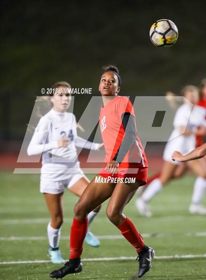 Thumbnail 2 in Carondelet vs. Foothill (CIF NCS D1 Semifinals) photogallery.