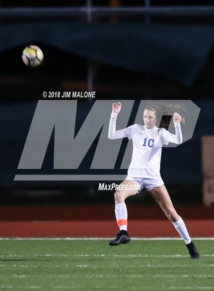 Thumbnail 2 in Carondelet vs. Foothill (CIF NCS D1 Semifinals) photogallery.