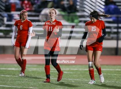 Thumbnail 1 in Carondelet vs. Foothill (CIF NCS D1 Semifinals) photogallery.
