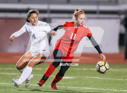 Thumbnail 1 in Carondelet vs. Foothill (CIF NCS D1 Semifinals) photogallery.