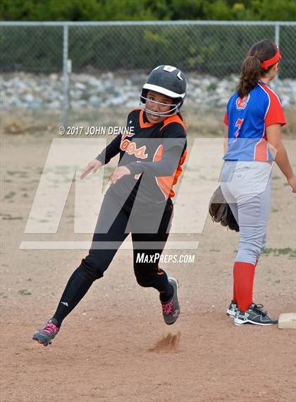 Thumbnail 2 in McCurdy vs. Taos photogallery.