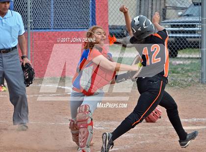 Thumbnail 2 in McCurdy vs. Taos photogallery.