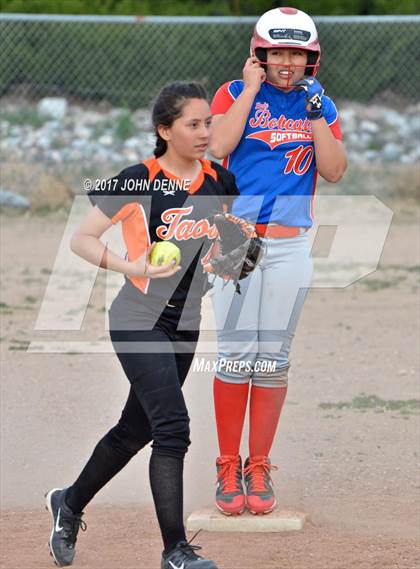 Thumbnail 3 in McCurdy vs. Taos photogallery.