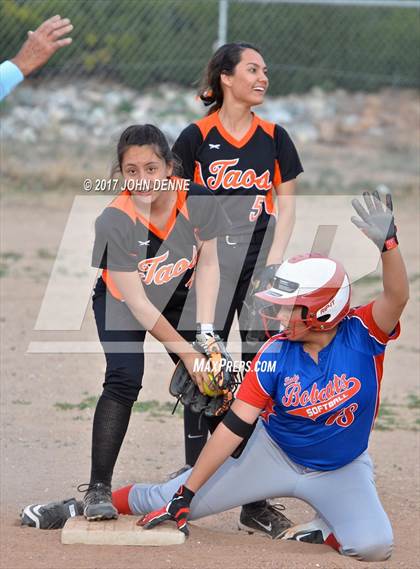 Thumbnail 2 in McCurdy vs. Taos photogallery.