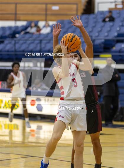 Thumbnail 3 in Jackson Prep vs. Choctaw Central photogallery.