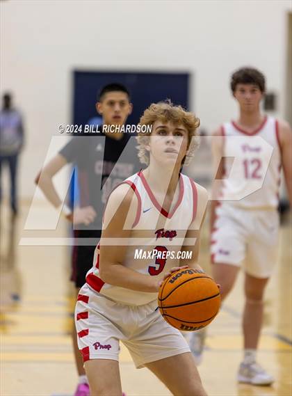 Thumbnail 3 in Jackson Prep vs. Choctaw Central photogallery.