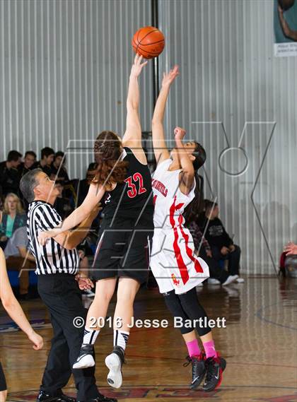 Thumbnail 3 in Springer vs Española (Evangel Eagle Classic) photogallery.