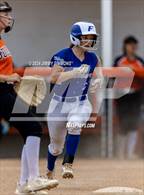 Photo from the gallery "Freeburg vs. Waterloo (IHSA 3A Sectional Championship)"