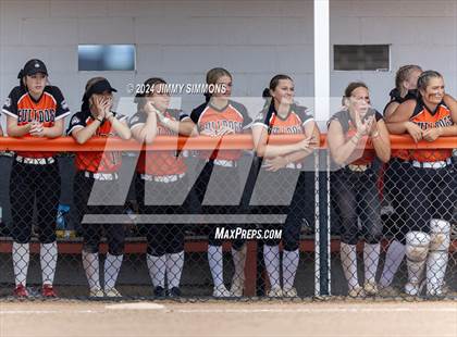 Thumbnail 1 in Freeburg vs. Waterloo (IHSA 3A Sectional Championship) photogallery.