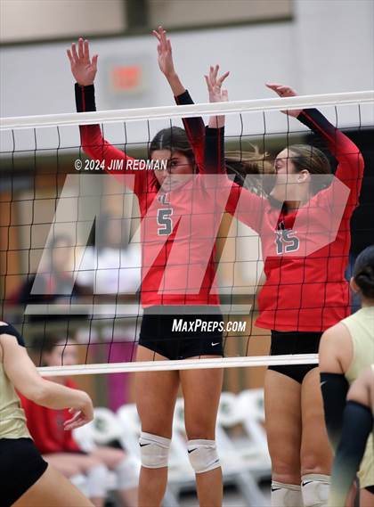Thumbnail 2 in Tyler Legacy @ Royse City <B>Wrong Season</B> photogallery.