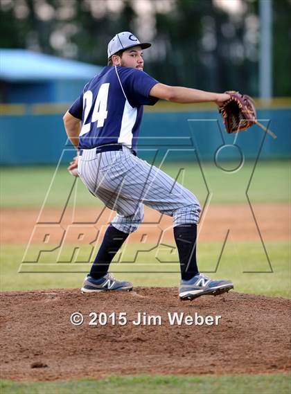 Thumbnail 2 in Central vs Zephyrhills (FHSAA 5A District Quarterfinal) photogallery.
