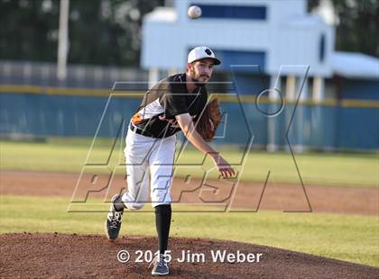 Thumbnail 3 in Central vs Zephyrhills (FHSAA 5A District Quarterfinal) photogallery.