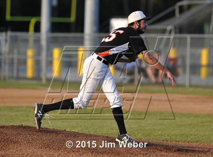 Thumbnail 2 in Central vs Zephyrhills (FHSAA 5A District Quarterfinal) photogallery.