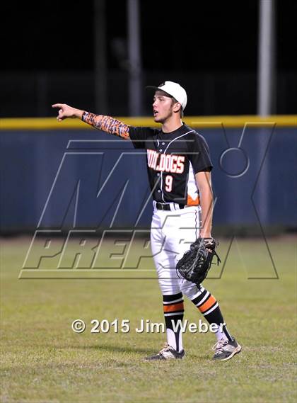Thumbnail 1 in Central vs Zephyrhills (FHSAA 5A District Quarterfinal) photogallery.