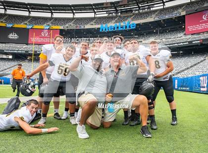 Thumbnail 3 in St. Anthony's vs. Delbarton photogallery.