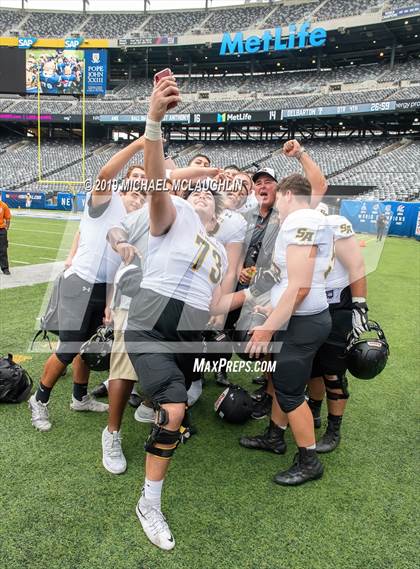 Thumbnail 1 in St. Anthony's vs. Delbarton photogallery.