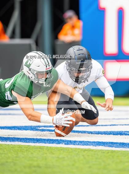 Thumbnail 2 in St. Anthony's vs. Delbarton photogallery.
