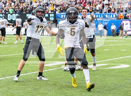 Thumbnail 2 in St. Anthony's vs. Delbarton photogallery.