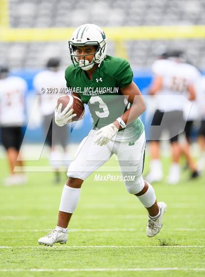 Thumbnail 1 in St. Anthony's vs. Delbarton photogallery.