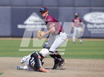 Thumbnail 3 in Fremont vs. Lone Peak (UHSAA 6A Bracket Play) photogallery.