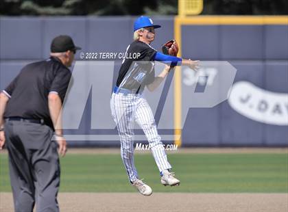 Thumbnail 3 in Fremont vs. Lone Peak (UHSAA 6A Bracket Play) photogallery.