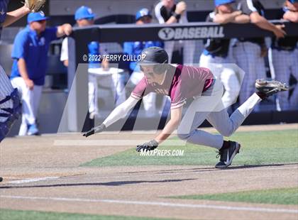 Thumbnail 2 in Fremont vs. Lone Peak (UHSAA 6A Bracket Play) photogallery.