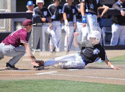 Thumbnail 1 in Fremont vs. Lone Peak (UHSAA 6A Bracket Play) photogallery.