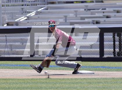 Thumbnail 2 in Fremont vs. Lone Peak (UHSAA 6A Bracket Play) photogallery.