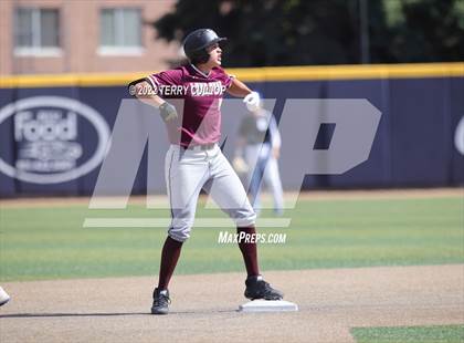 Thumbnail 2 in Fremont vs. Lone Peak (UHSAA 6A Bracket Play) photogallery.
