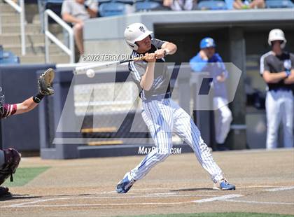 Thumbnail 2 in Fremont vs. Lone Peak (UHSAA 6A Bracket Play) photogallery.
