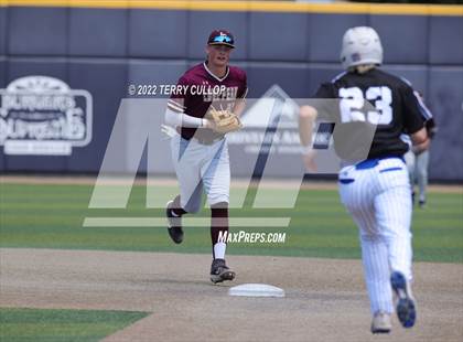 Thumbnail 2 in Fremont vs. Lone Peak (UHSAA 6A Bracket Play) photogallery.