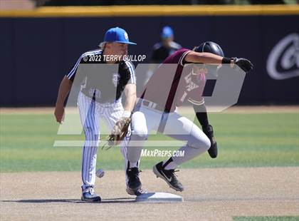 Thumbnail 2 in Fremont vs. Lone Peak (UHSAA 6A Bracket Play) photogallery.